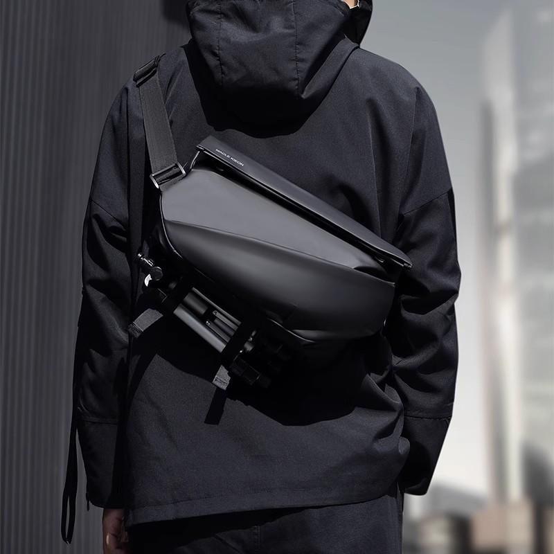Trendy Men's Commuter Chest Ba - Waterproof Cycling Commute 评论和价格